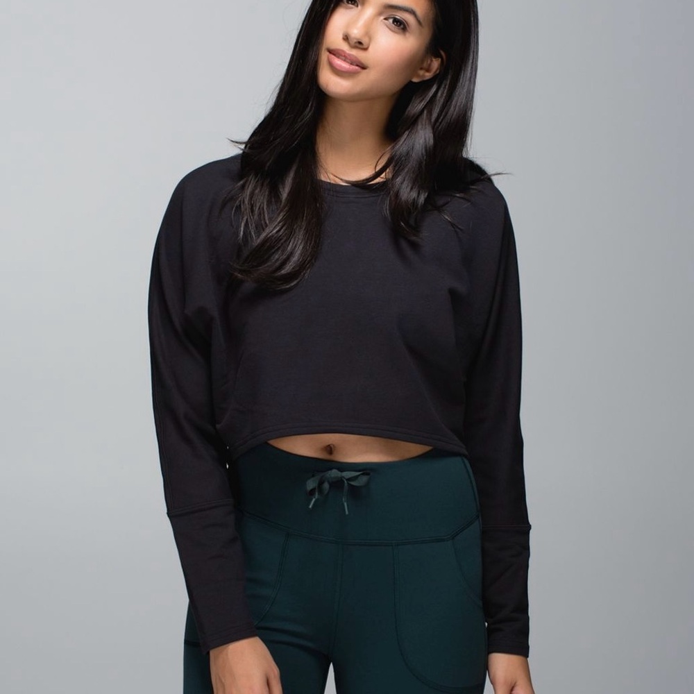 lululemon athletica Black Cropped Sweatshirt